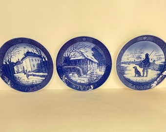 3 Royal Copenhagen Denmark 1975 1976 1977 Christmas Plates Blue White 7” diameter