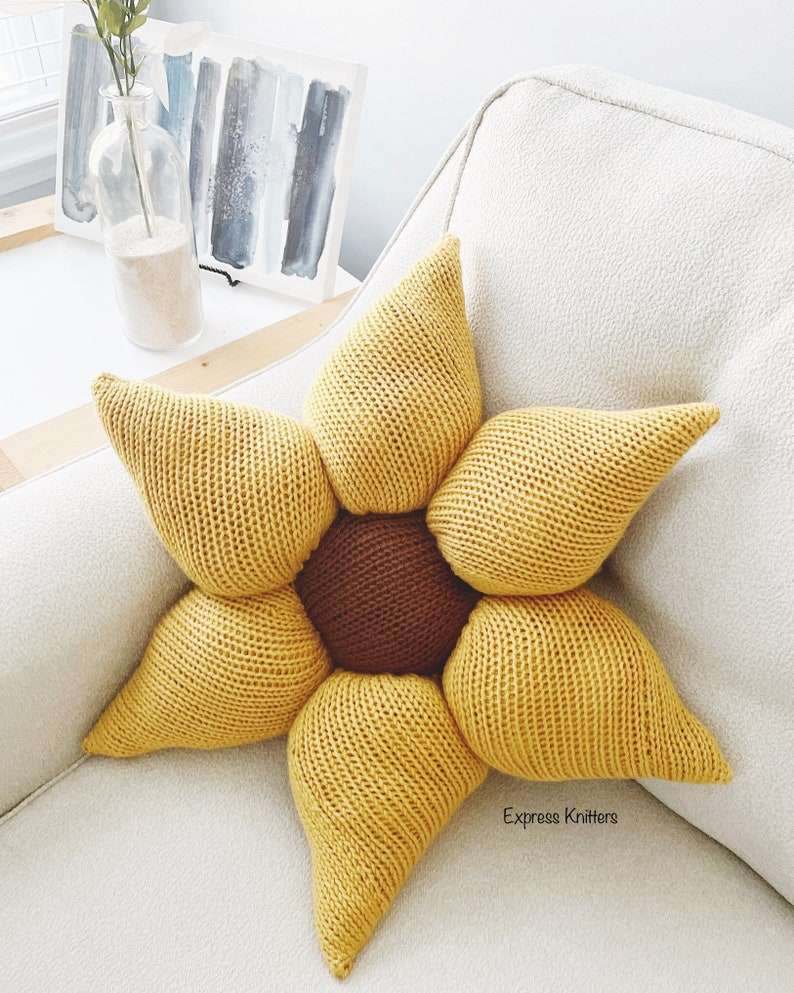 Sunflower Pillow Knitting Machine Pattern PDF ONLY Addi Sentro image 1