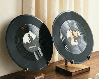 Adjustable Solid Wood Display Stand for Vinyl Records, Decorative Plates & Collectibles