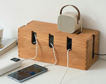 Caja organizadora de cables de madera de cerezo con tapa magnética