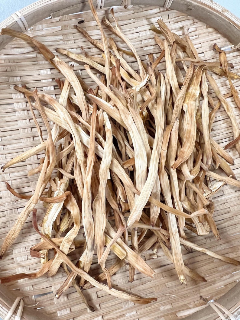 Dried Lily Flowers Dried Lilium Lilies Flowers for Chinese Foodcooking