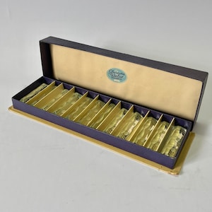 Antique Art Deco Hand Sharpened Crystal Knife Rests 12 pcs
