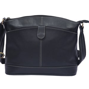 Leather Crossbody Purse Black – Vintage-Inspired Handmade Shoulder Bag | Everyday Sling Bag | Gift for Her | Boho Minimalist Style