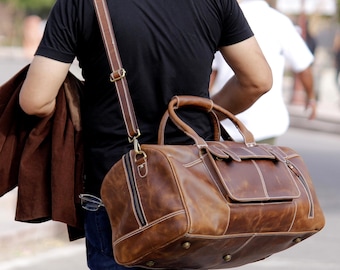 Borsa da viaggio in pelle pieno fiore fatta a mano: scomparti per abiti e scarpe