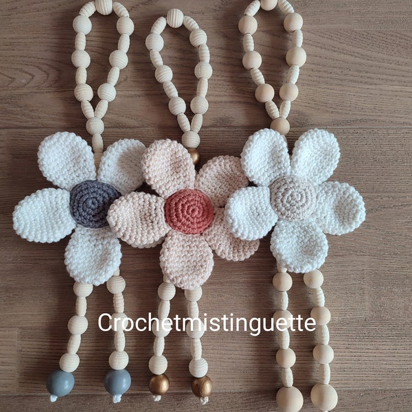 Diffuseur d'huile essentielle / Suspension  Fleur en crochet