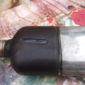 Good Quality Antique Yates Spirit Hip Flask Leather Covered with Sheffield Plate Base