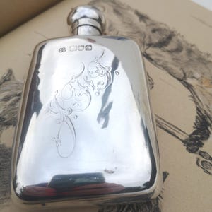 Antique Sterling Silver Spirit Hip Flask Hallmarked London 1917 Small Size