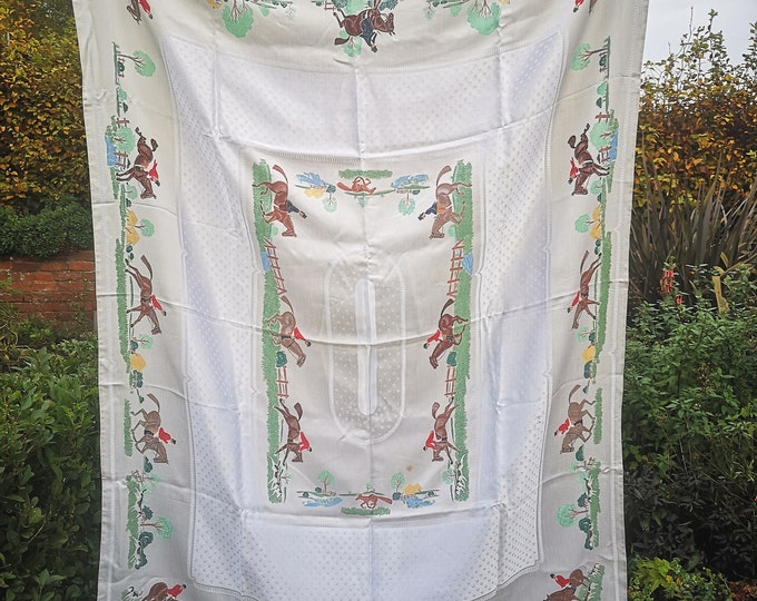 Vintage Quality Hand Painted Irish Double Damask Tablecloth Fox Hunting