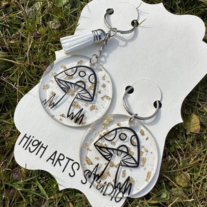Mushroom Keychain, fairy core, hippy gift, glitter mushroom, key accessories