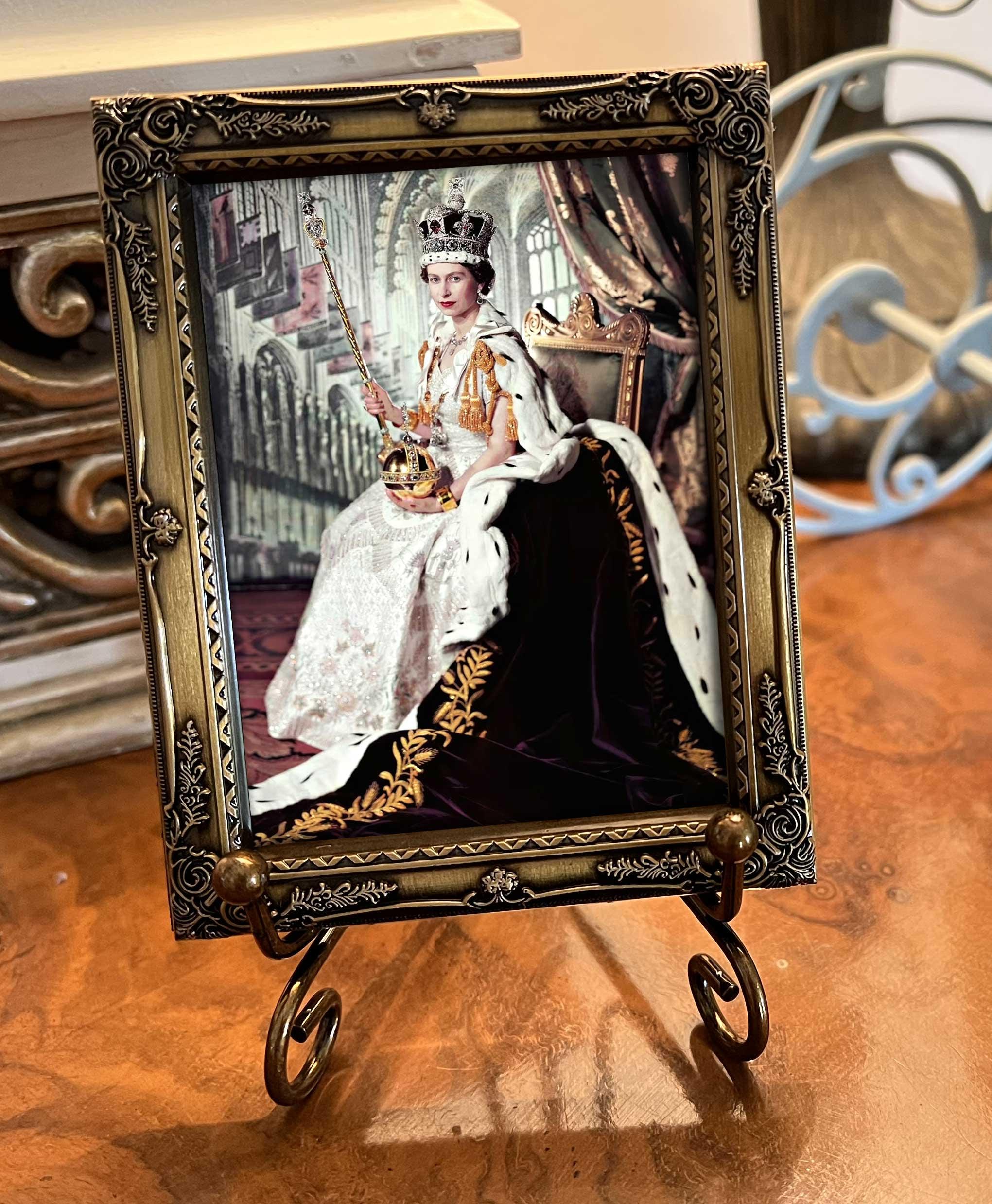 Queen Elizabeth II Mini Print: Ornate Metal Frame W/ Easel & Gift