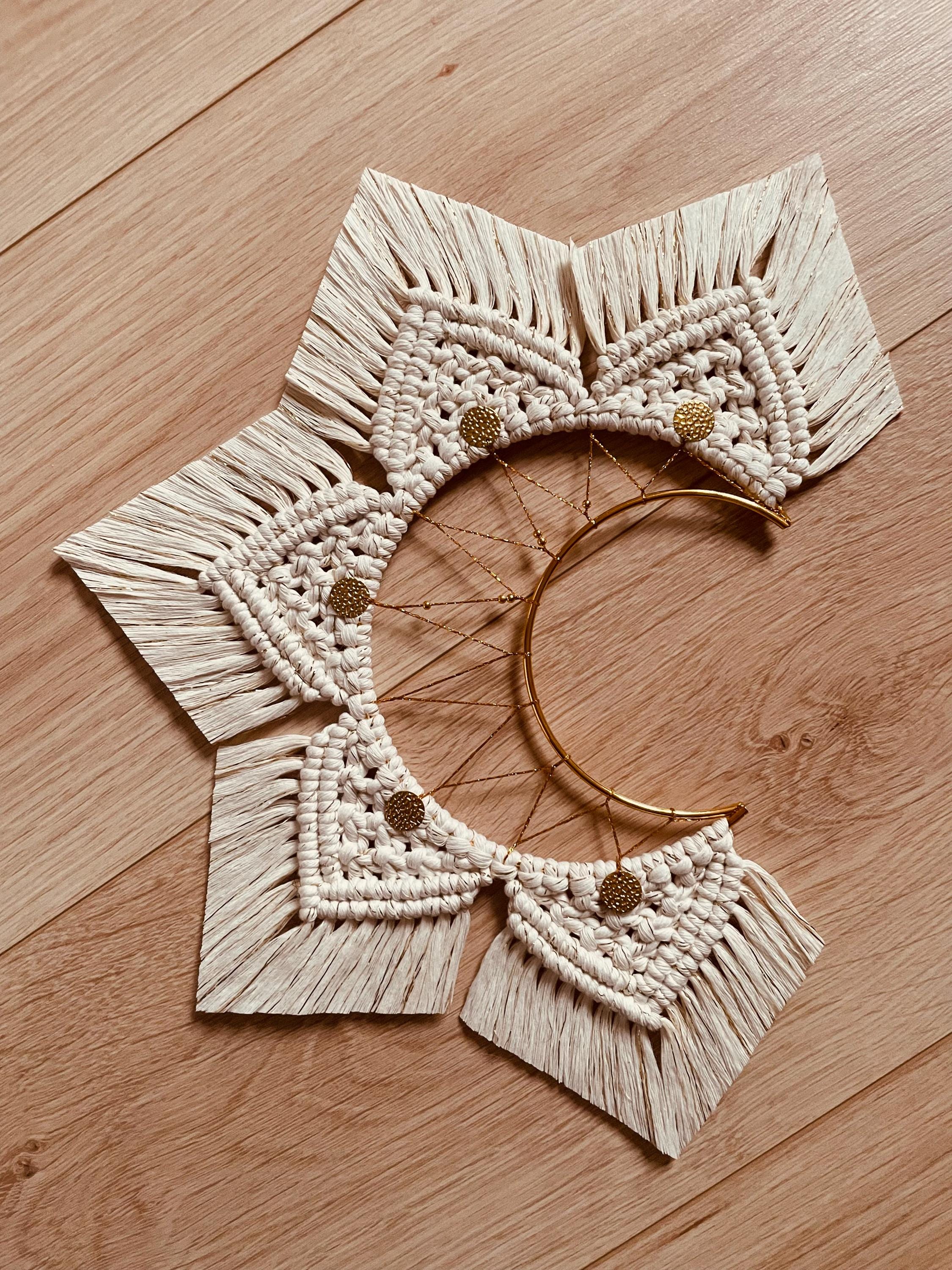 Macrame Moon with Gold Dots and Beads - Boho Chic Cotton Wall Hanging, Elegant and Luminous Handmade Decoration