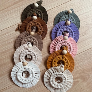 Mini-Boho-Makramee-Hängedekoration – Handgefertigt für Auto, Türgriff oder Möbel | Handgefertigt in Frankreich