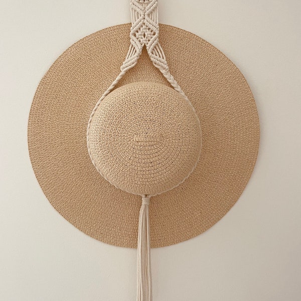 Porte chapeau en macramé, porte chapeau pour mur, chapeau de cow-boy, cintre de chapeau, déco d’intérieur, décoration boho, porte-chapeau