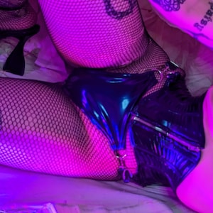 Basique String aus PVC