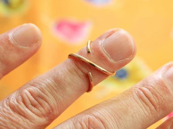 Silver Arthritis Splint Ring, Lateral Deviation Support, EDS Ring, Mallet Finger  Splint, Boutonniere Deformity Brace, Trigger Finger Splint - Etsy