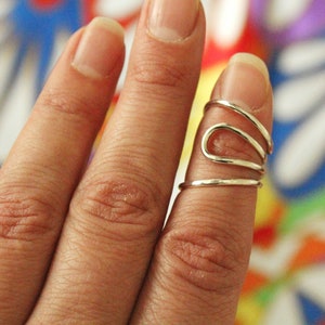 Zilveren artritis spalk ring, ondersteuning voor laterale afwijking, EDS-ring, hamervingerspalk, boutonniere misvormingsbrace, triggervingerspalk afbeelding 1