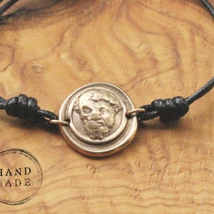 Scull Armband, Mark Aurel Büste, Stoische Philosophie, Wachs Siegel Charm, Intaglio Schmuck, Memento Mori, Amor Fati, Römische Statue