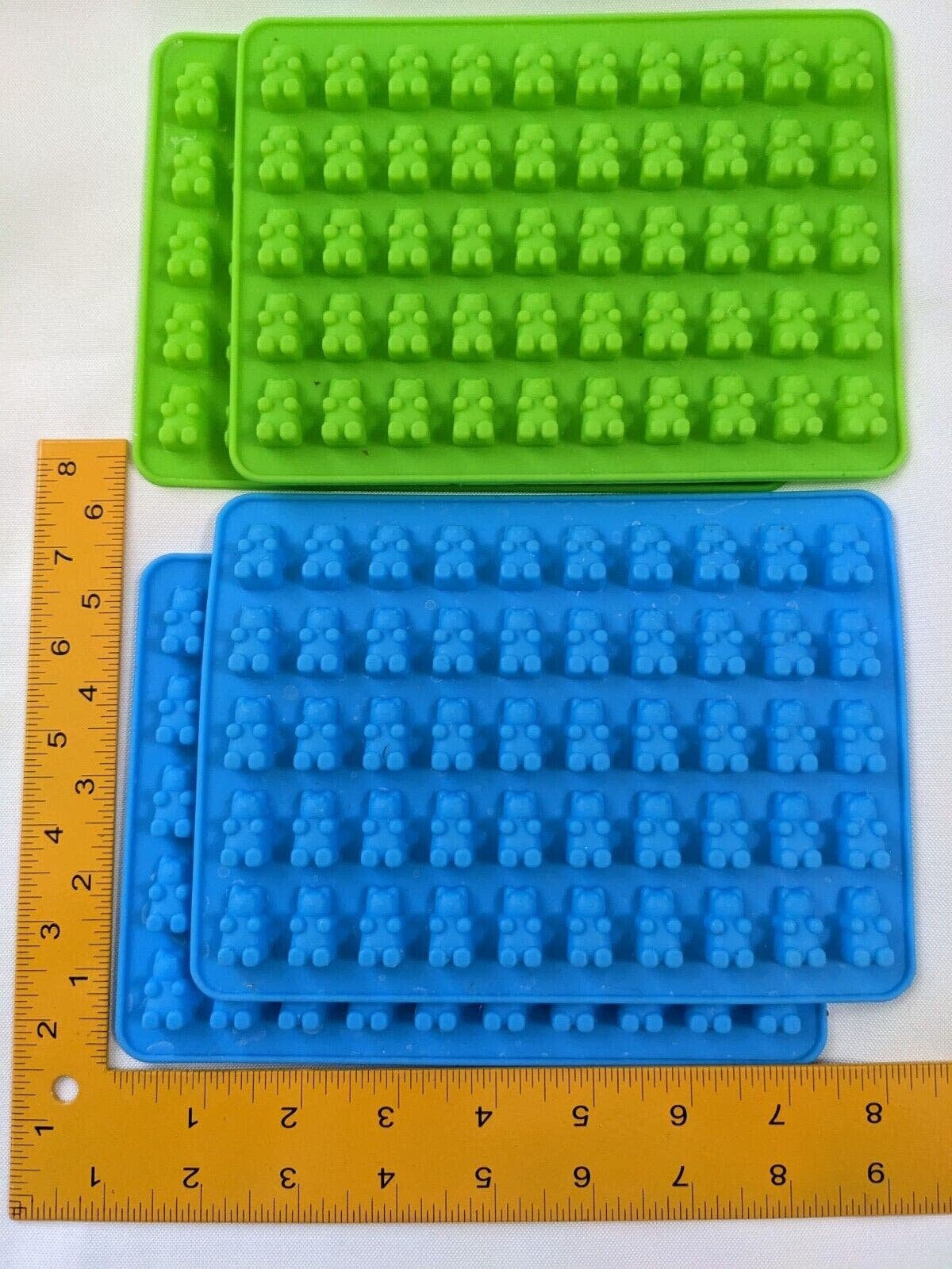 Silikonform Blattform – 70 Mulden Für Schokolade, Gummibärchen & Eiswürfel (Grün)