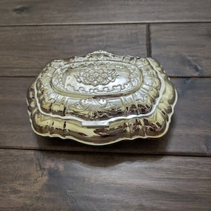 Vintage Italian Vera Lucino Ornate Silver Plated Trinket Jewelry Box - FREE PRIORITY mail shipping USA only