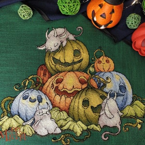 Zucche punto croce schema fantasma pdf - Halloween punto croce zucca spaventosa ricamo divertente Jack-o-lantern ricamo zucca blackwork