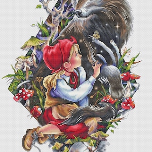 Può includere: Illustrazione a punto croce di Cappuccetto Rosso e un lupo. La ragazza, con cappuccio e vestito rossi, si inginocchia verso il lupo. La scena comprende funghi, un teschio e una farfalla, il tutto all'interno di un bordo a forma di diamante. La tavolozza dei colori include rosso, marrone e verde.
