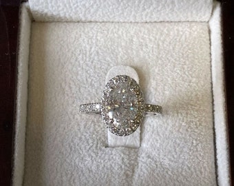 Anello con diamante Moissanite a taglio ovale e rotondo, Solitario con anello d'accento, Anello di fidanzamento Halo, Anello proposta di matrimonio, Anello regalo anniversario