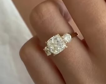 Anillo de tres piedras, anillo de diamantes moissanita de corte redondo y cojín, anillo de regalo de aniversario de boda, anillo de compromiso, anillo de oro de 14 qt, anillo de propuesta