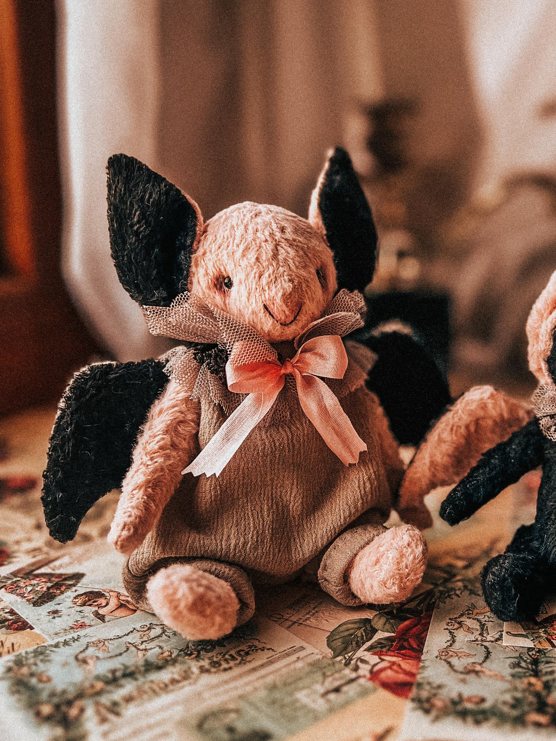 Bashful Bat - Etsy