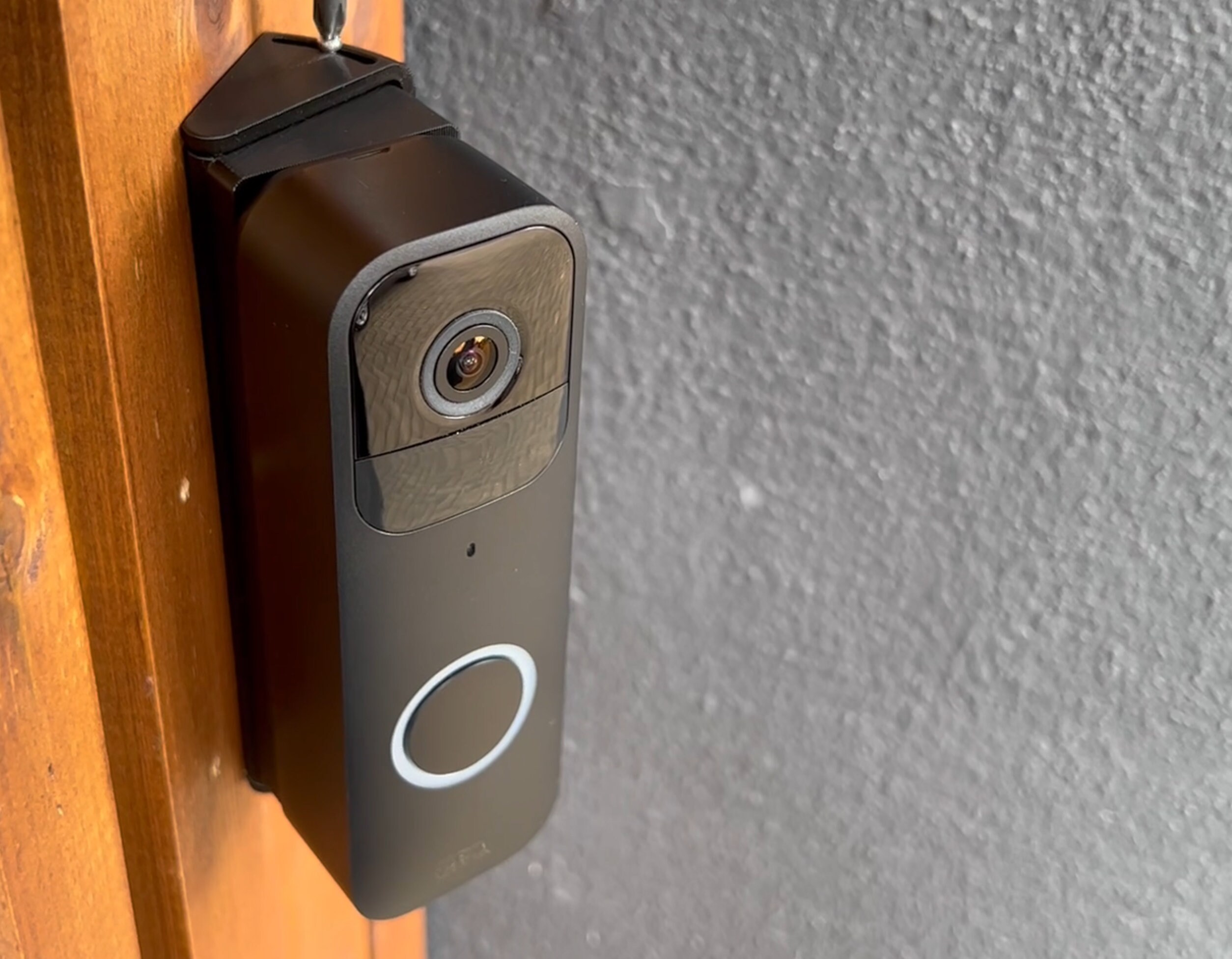 Blink Video Doorbell Adjustable Wedge 25 to 57 Degree All in 1 Item