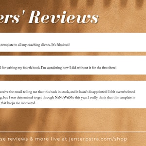 Op de afbeelding: Een bruine achtergrond met witte tekst die "Writers' Reviews" luidt. Drie klantbeoordelingen worden weergegeven met vijf sterren en tekst die het product beschrijft. De tekst onderaan luidt "you can see these reviews & more live at jenterpstra.com/shop".