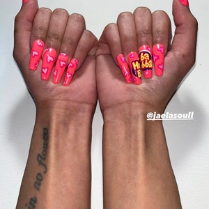 Custom “Hubba Bubba Gum” Press- On Nail Set