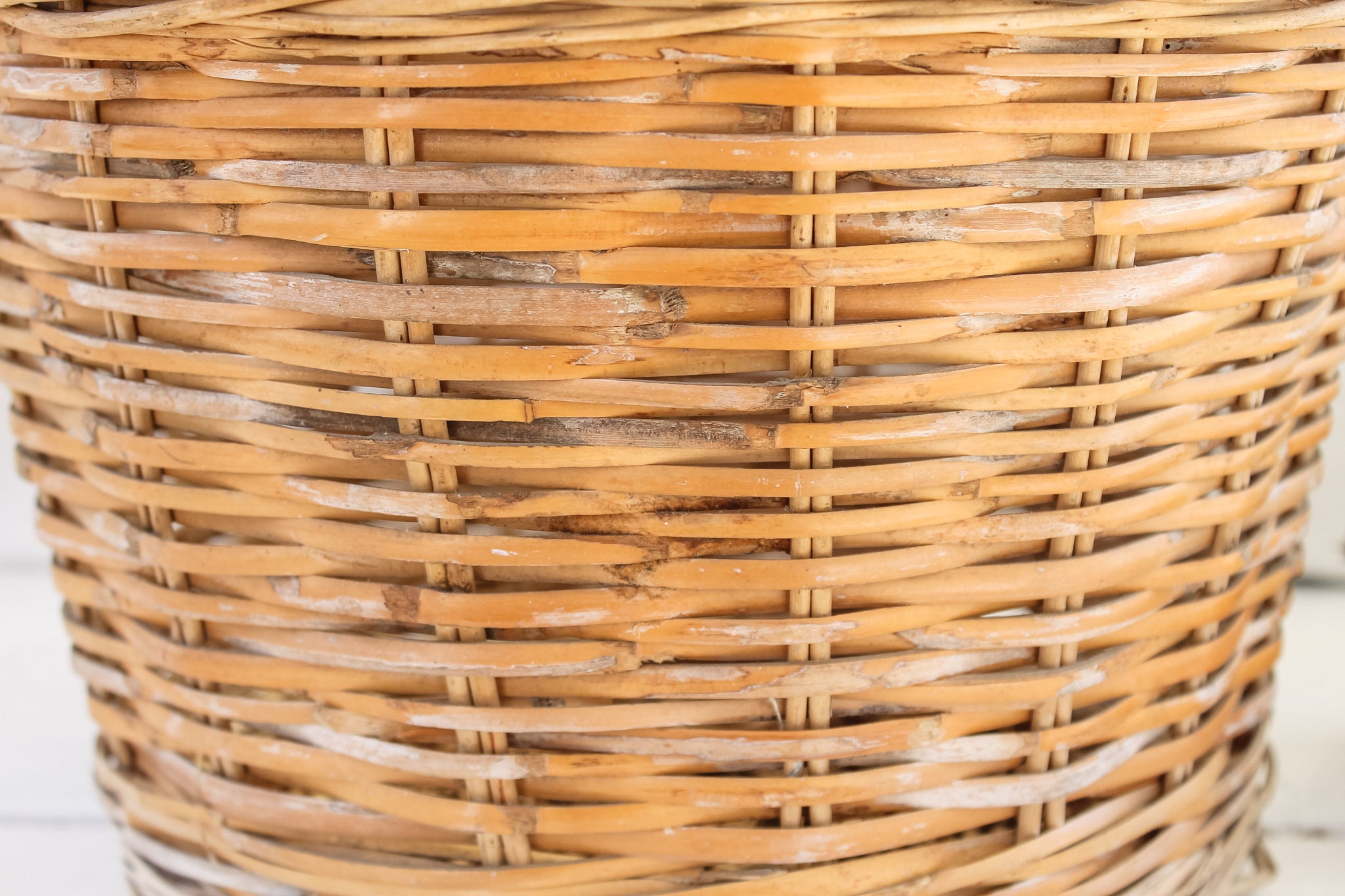 フランスのアンティークマーケットバスケット、ヴィンテージウィッカー