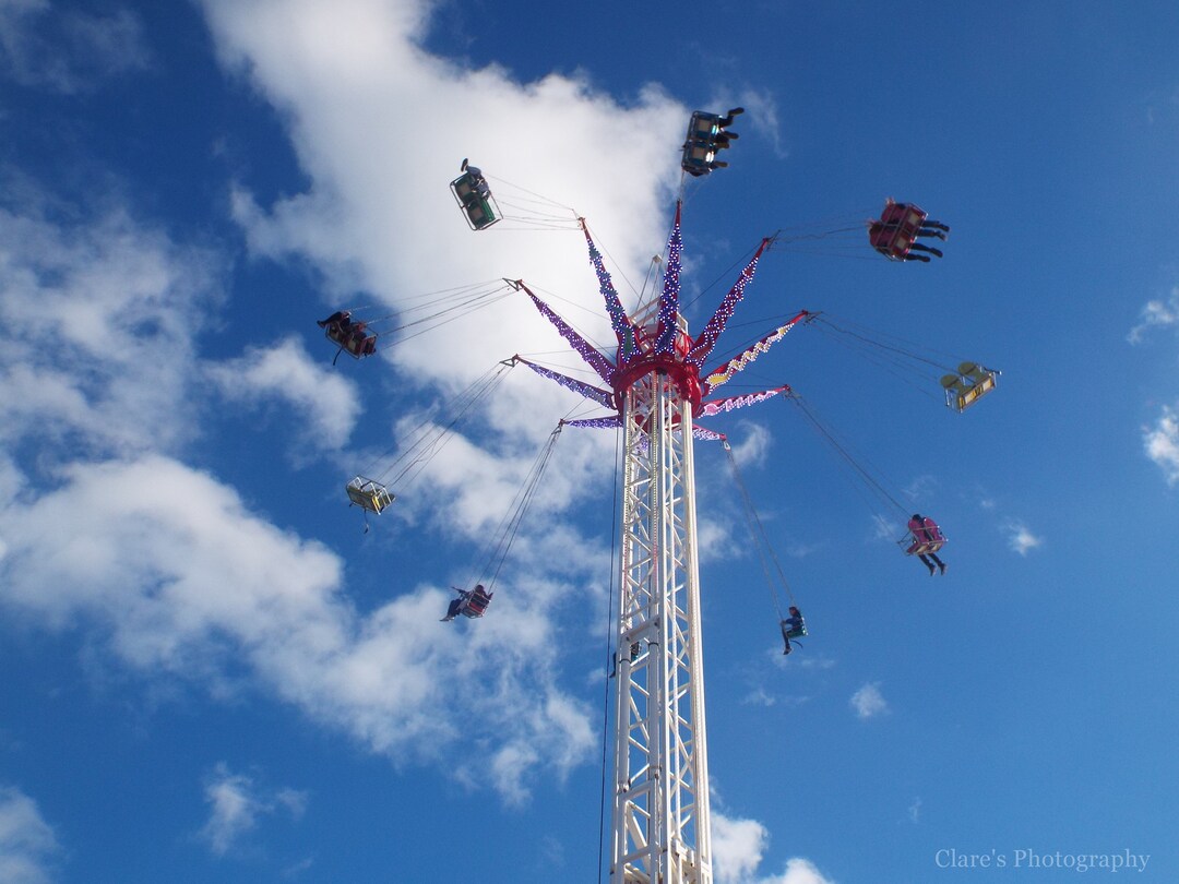 Bounce Sping Ride Photo of a Swing Ride - Etsy