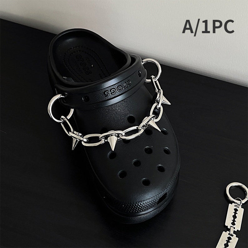 Shoe Chain Charm, Punk Hiphop Stye Cool Strap Chain Decoration Rivet Clog Wedges Charms Accessories Shoe Buckles Fit for Sandals Gift A