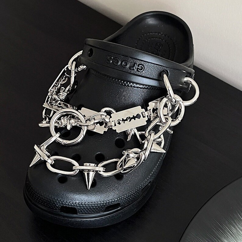 Shoe Chain Charm, Punk Hiphop Stye Cool Strap Chain Decoration Rivet Clog Wedges Charms Accessories Shoe Buckles Fit for Sandals Gift image 2