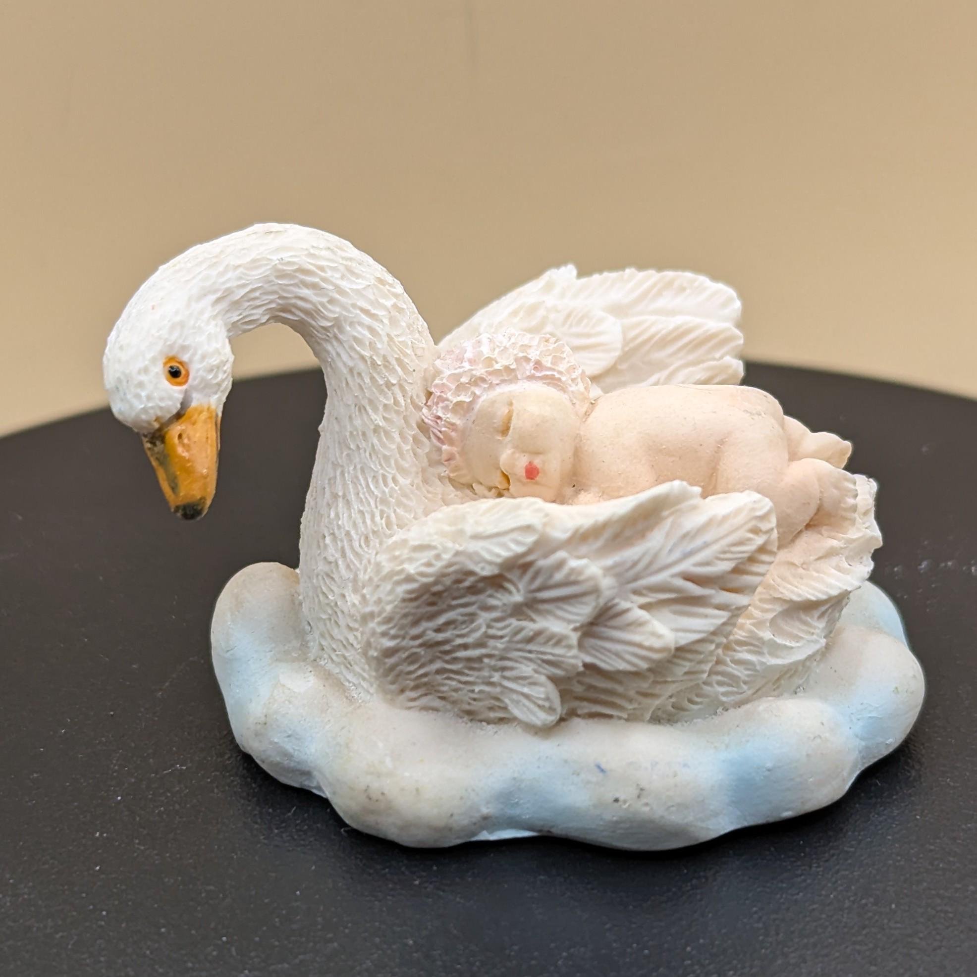 【新品未使用】heve Swan Grace BL white Baby Resting in the Wings of a Graceful Swan. Resin. - Etsy
