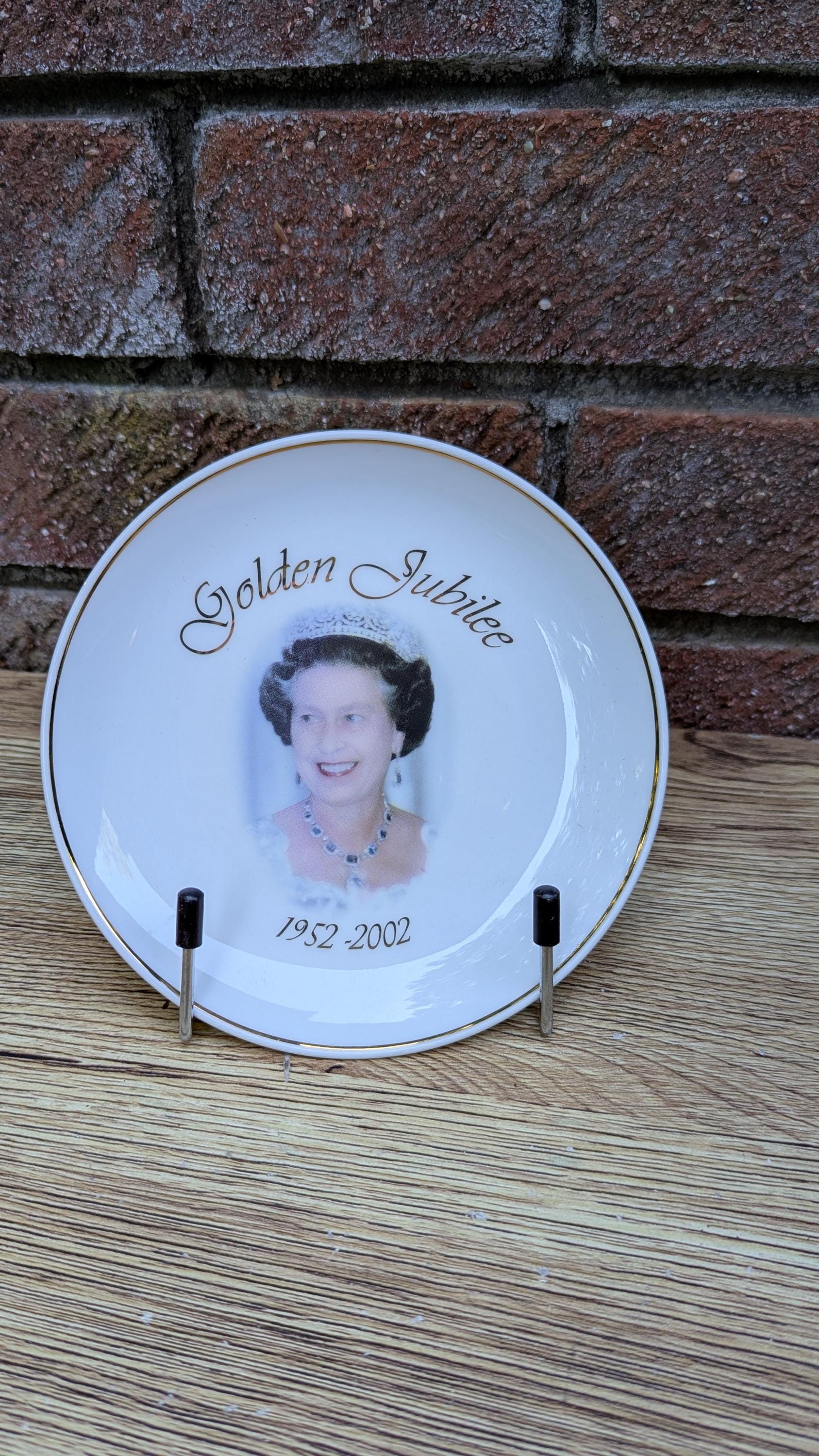 エリザベス2世女王即位50周年記念プレート – 1952～2002年 – 限定版
