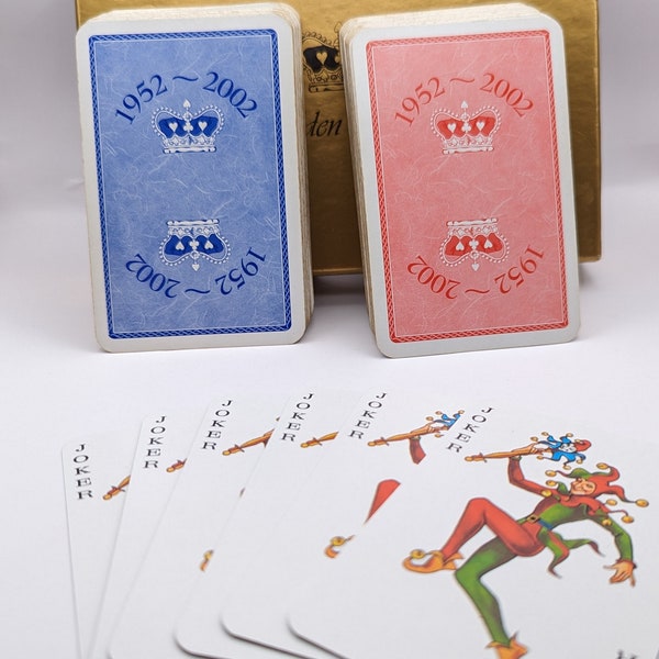 Paire de jeux de cartes en boîte célébrant le jubilé d'or de la reine Elizabeth II