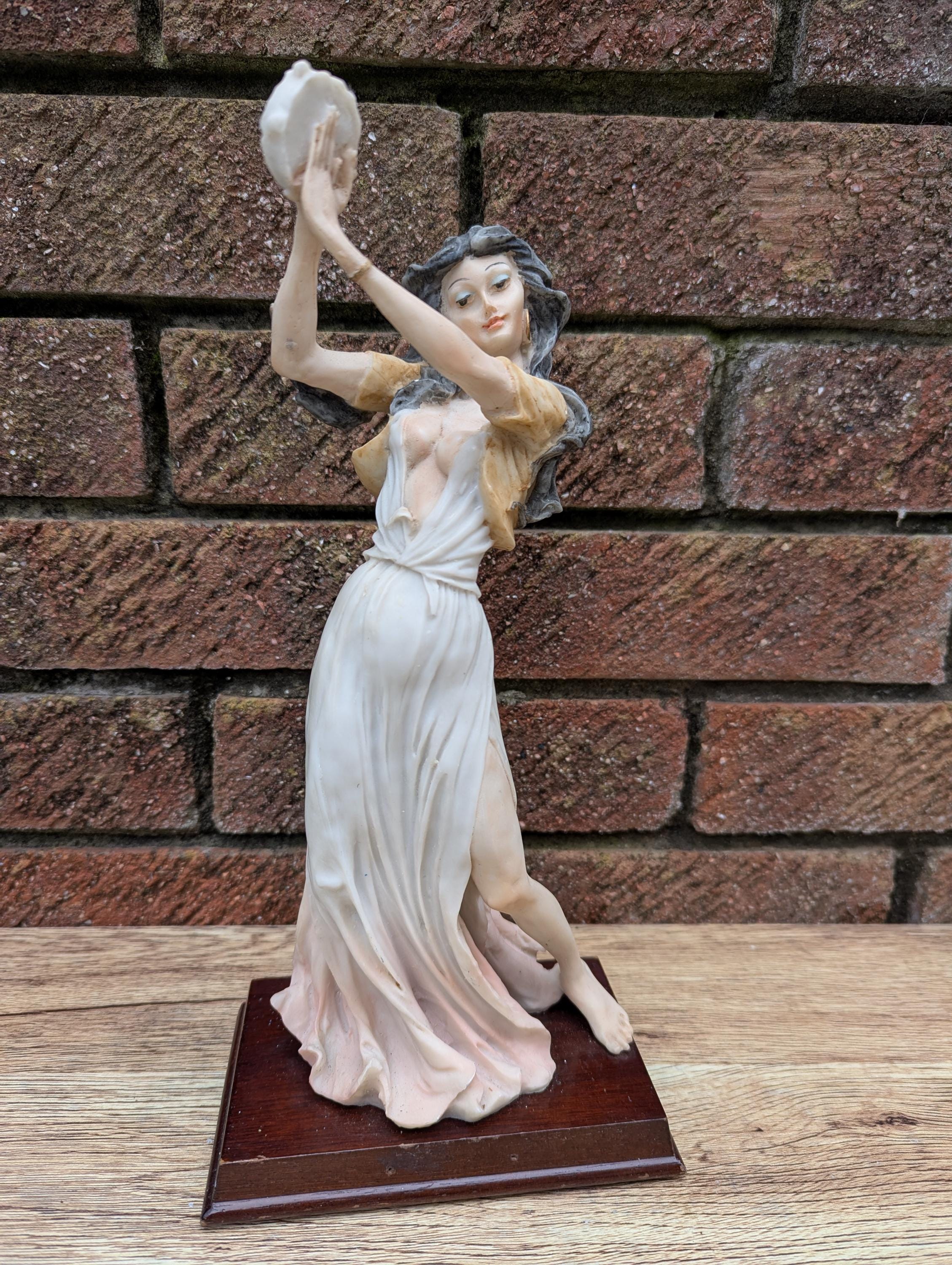Giuseppe Armani Figure Dancing Tambourine Gypsy Girl Porcelain