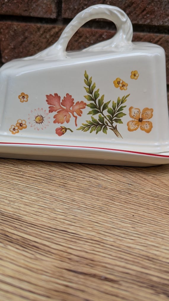 Beurrier Rice en céramique rose orné d'un coeur - 21 cm -CEBUD-I