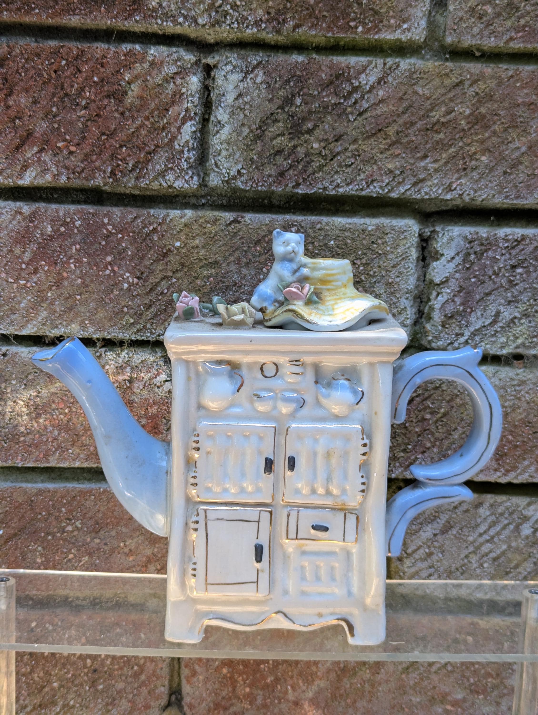 Welsh Dresser Teapot - Etsy