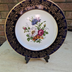 Royal Falcon Gift Ware Weatherby Stunning Plates Stoke-on-Trent England