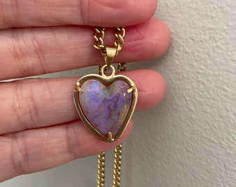 Rare Australian Opal pendent 18kt solid gold purplish hints of color Gifts for her