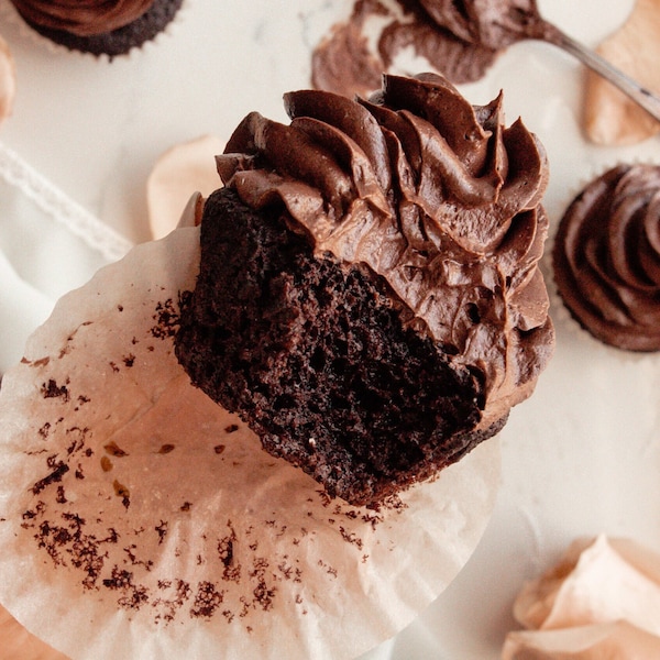 The Best Chocolate Cupcake Recipe + Video Tutorial | Keto | Paleo | Gluten-Free | Sugar-Free | Dairy-Free | Grain-Free