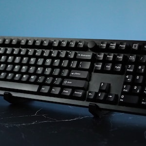 Sleek Single Keyboard Display Stand For Displaying Keyboards, Mechanic Keyboard Holder, Custom Keyboard Storage image 2