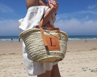 Straw beach bag, French market bag personalized with initial, Monogram basket for women, French market basket bag with leather