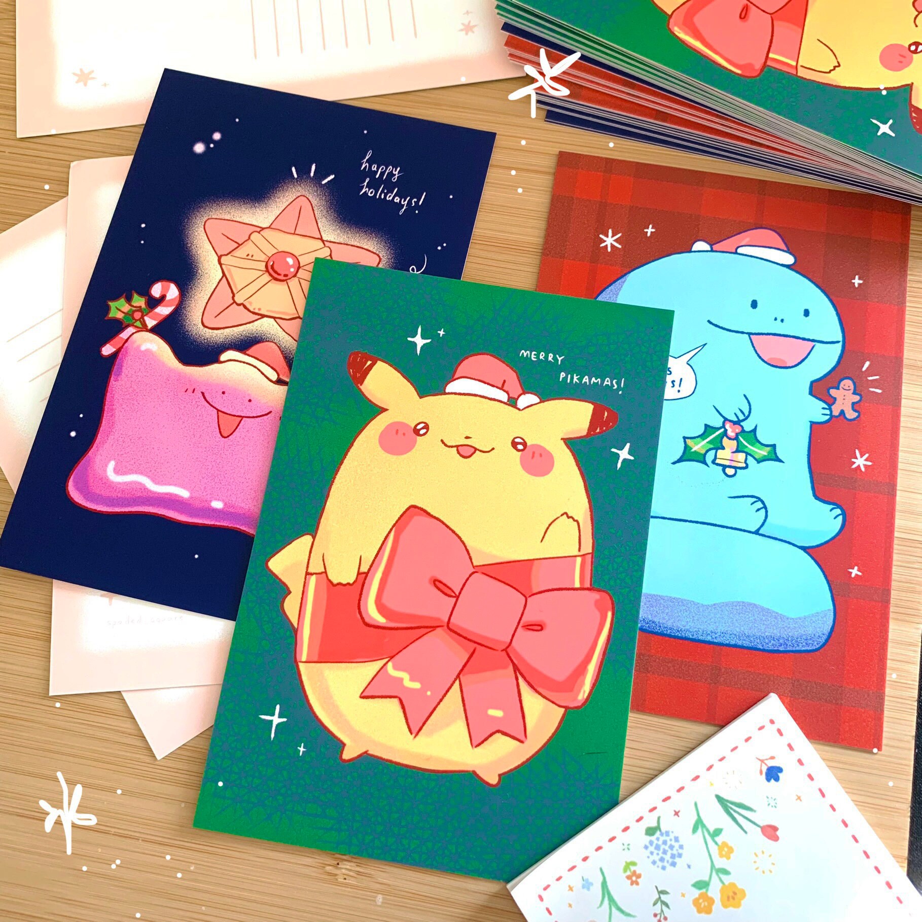 christmas card pokemon 12 x Official Pokemon Christmas Cards, 2 Different Designs, PKXB2 :  Amazon.com.be: Toys main image 1
