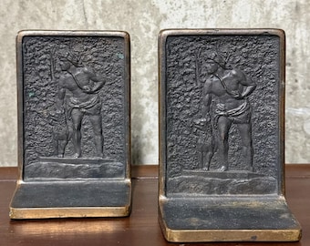 Antieke jaren 1920 Judd Manufacturing Co. The Last of the Mohicans massief bronzen boekensteunen art deco