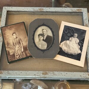 LOT VAN 3 antieke Victoriaanse kastkaarten met vrouw, baby en getrouwd stel