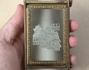 Vintage 1940-tals andra världskrigets amerikanska zon / franska zonen tyska kompaktvapen med flera fack